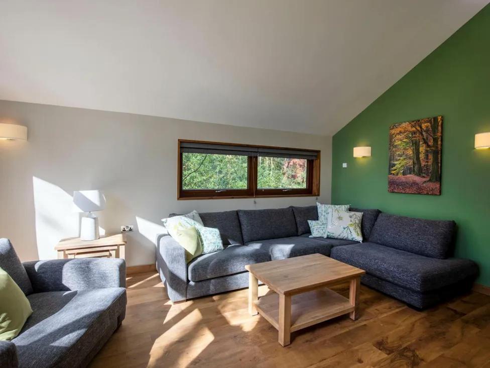 Blackwood Forest Cabins - Forest Holidays Popham Exteriör bild