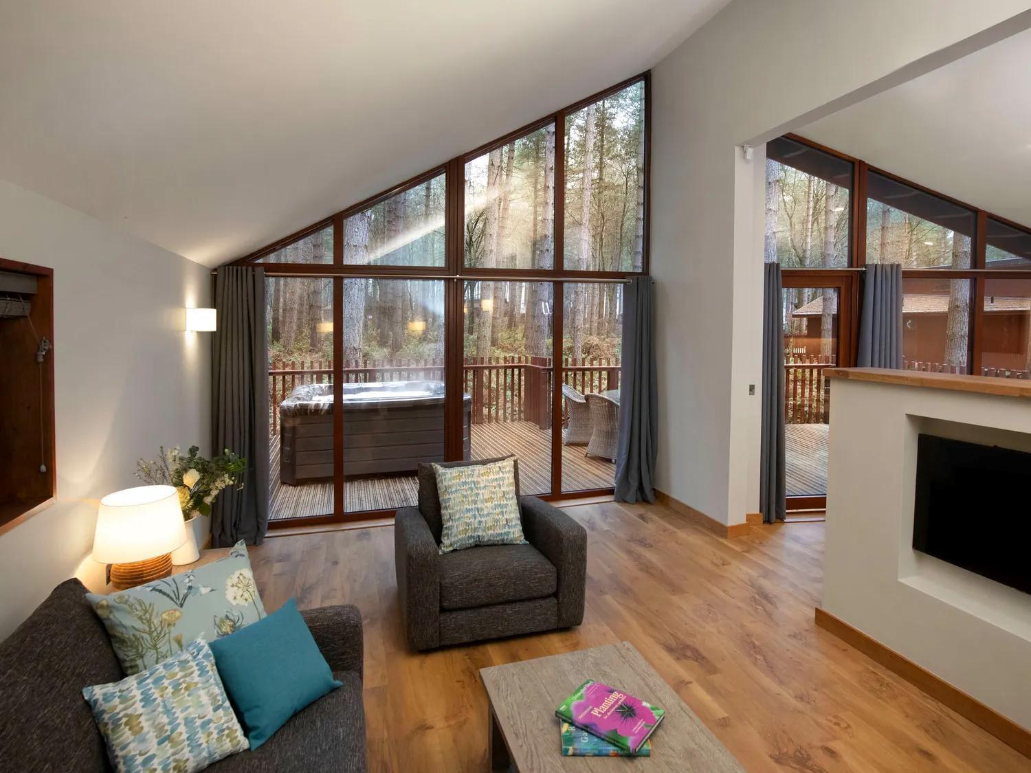 Blackwood Forest Cabins - Forest Holidays Popham Exteriör bild