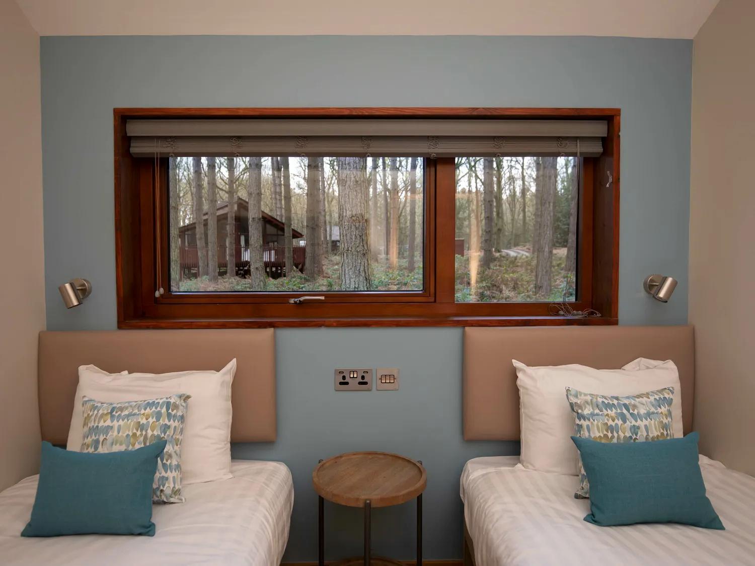 Blackwood Forest Cabins - Forest Holidays Popham Exteriör bild